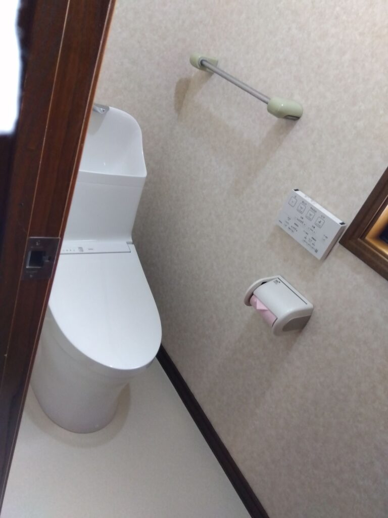 岐阜県大垣市Y様_施工後トイレ