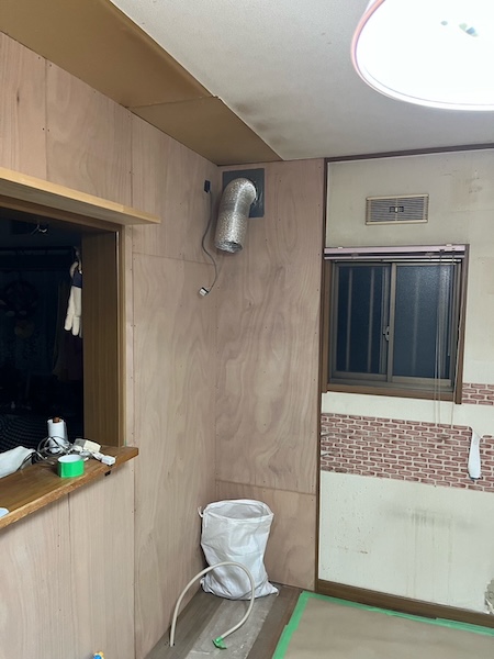 本巣市T様邸キッチン交換工事施工中5