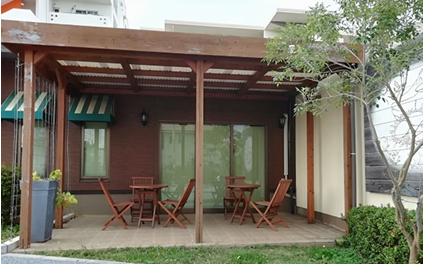 屋根付きテラス