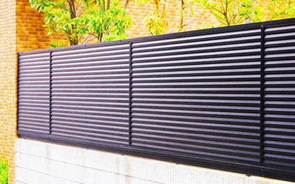 目隠しフェンス