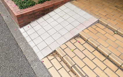 玄関スロープ