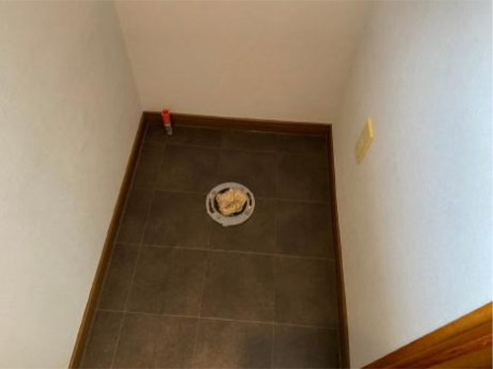 岐阜県揖斐郡A様_床張り替え