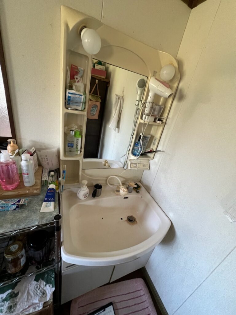 揖斐郡池田町K様_施工前洗面台