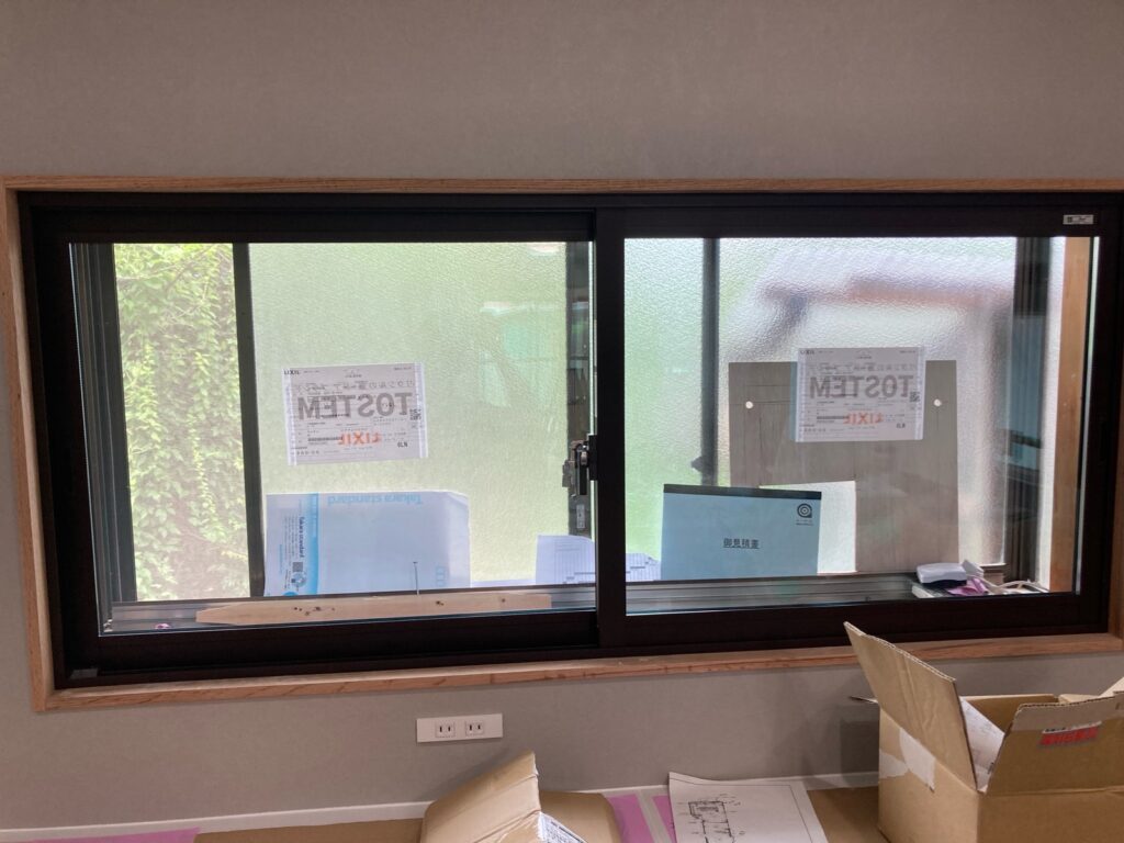 安八郡神戸町I様_施工中まど