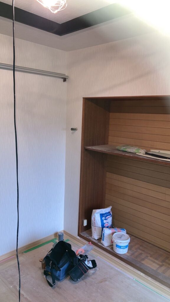 揖斐郡池田町I様_施工中クロス