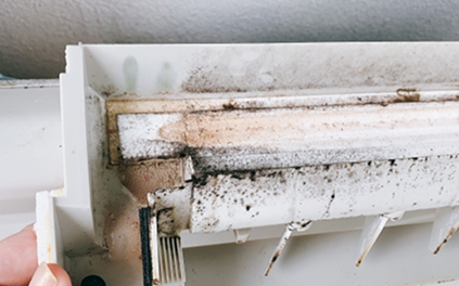 ドレンパンの汚れ・破損